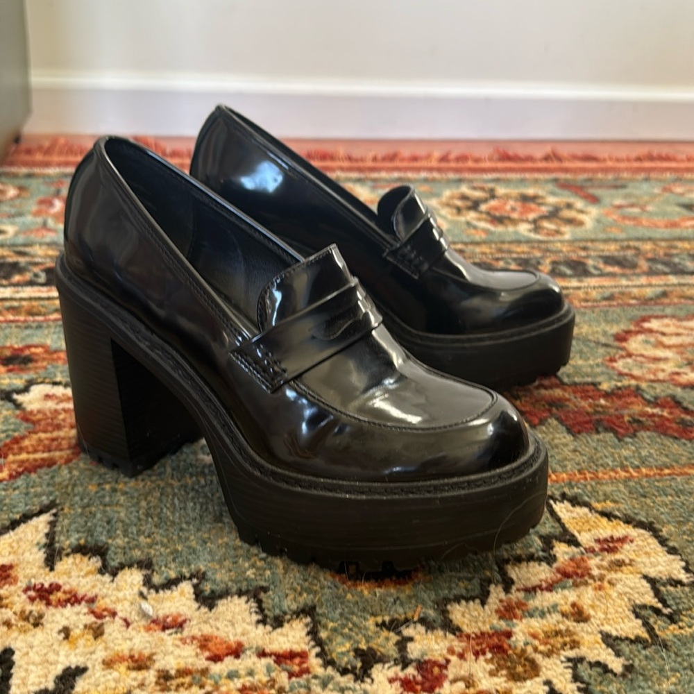 Madden girl chunky black patent heels
